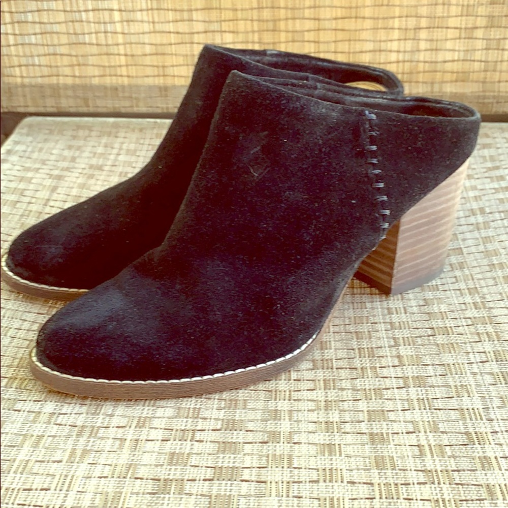 Splendid Black Suede Slide Shoes
